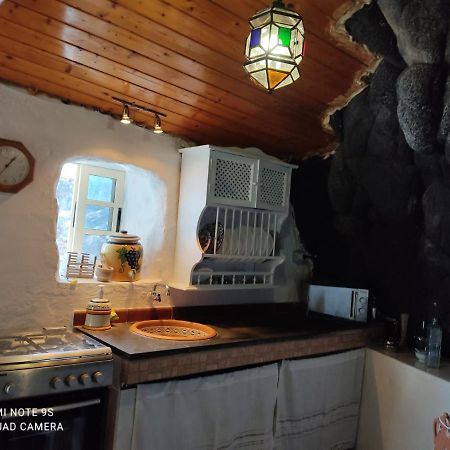 Pozo de las Calcosas Casa Cueva El Pozo Las Calcosas מראה חיצוני תמונה